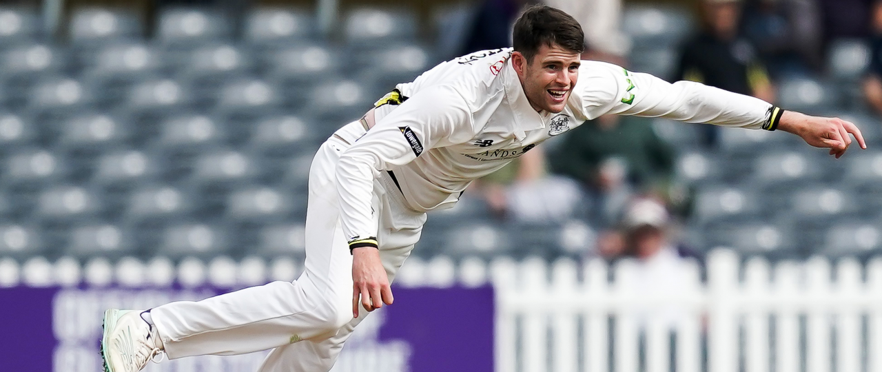 Ed Middleton signs contract extension with Gloucestershire